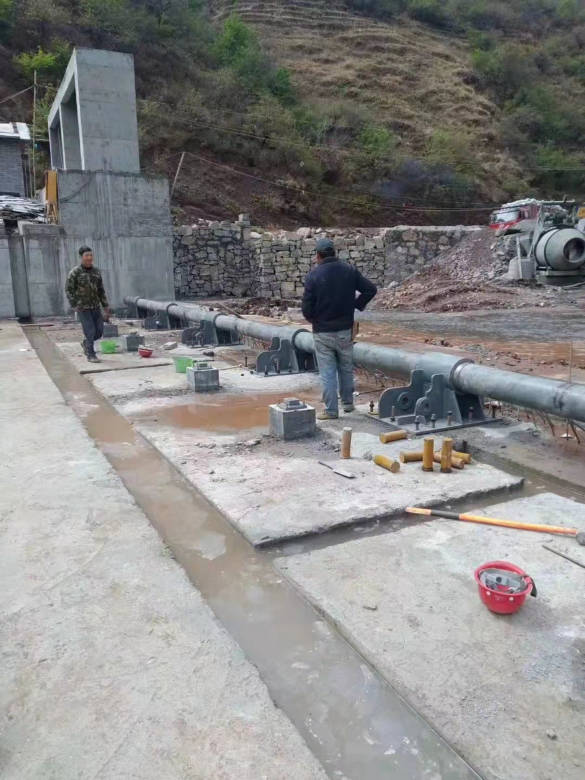 ���̰���